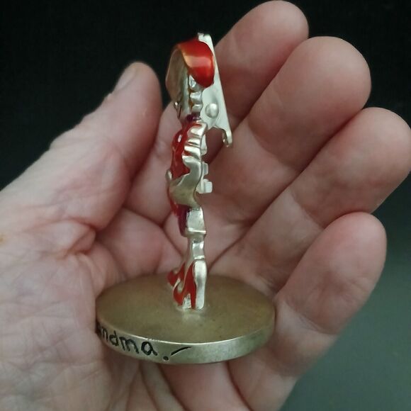 AJMC Glamorous Grandma Figurine Metal Note Clip Gift for Grandma 2.5 inch tall - Picture 6 of 8